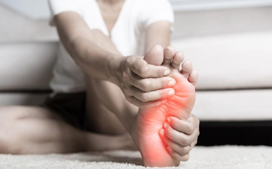 7 Warning Signs on Your Feet That Could Mean Your Blood Sugar Is Too High
