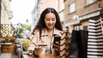 Common Money Mistakes You Should Stop Making Today