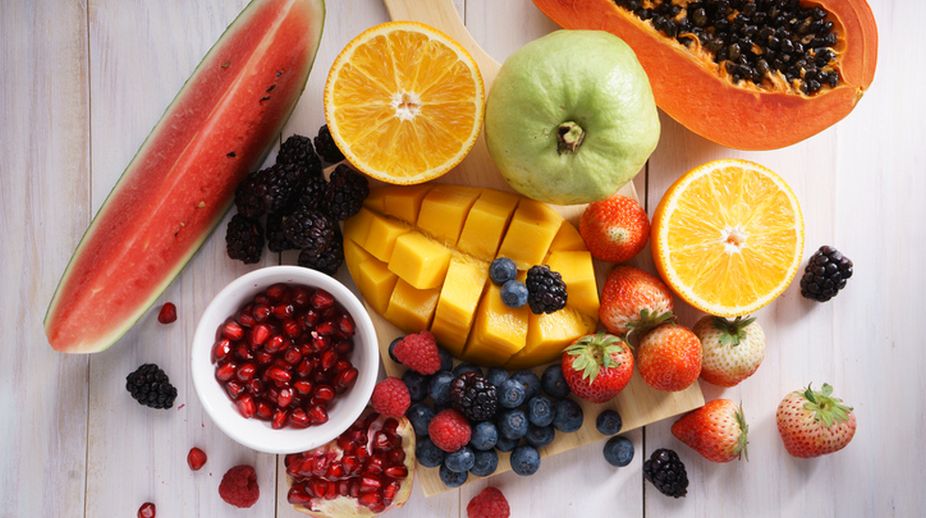 7 Fruits You Should Avoid Eating on an Empty Stomach