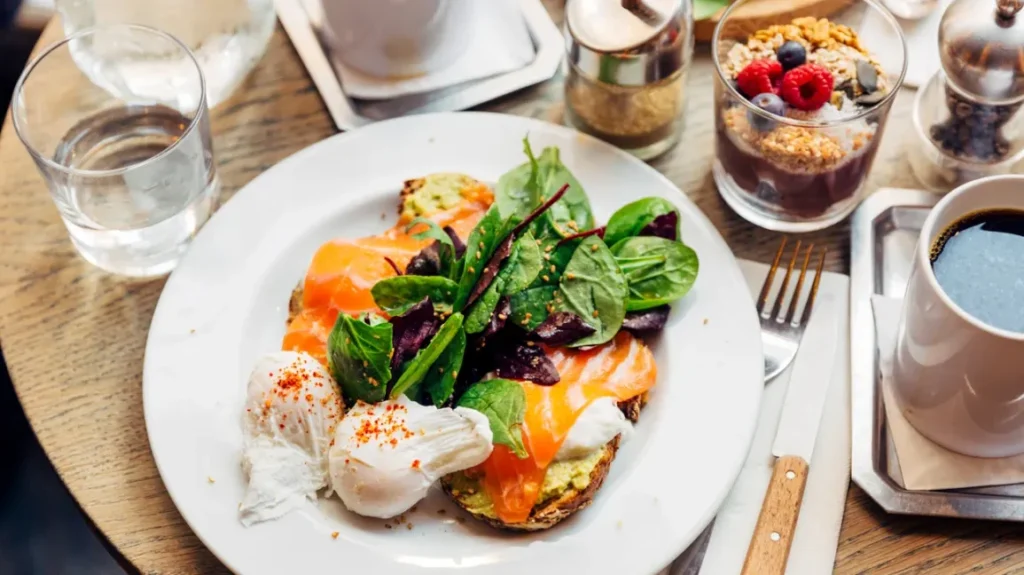 Best Foods That Help You Focus and Improve Concentration